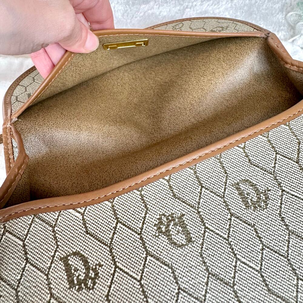 Dior Beige Monogram Canvas Shoulder Bag with Tan Leather Trim - Picture 14 of 16